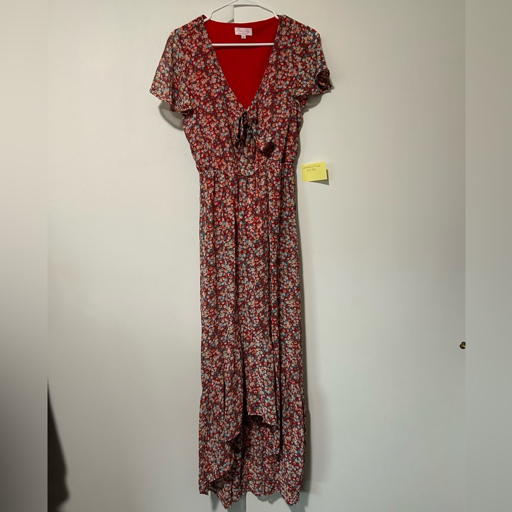 *SOLD 060725* NWOT Red floral dress